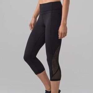 Lululemon Twist & Train Crop legging